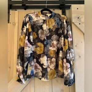 NWT Flying Tomato Vintage Floral Balloon Sleeve Blouse